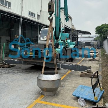 cau non che mua ong khoi len cao lap dat